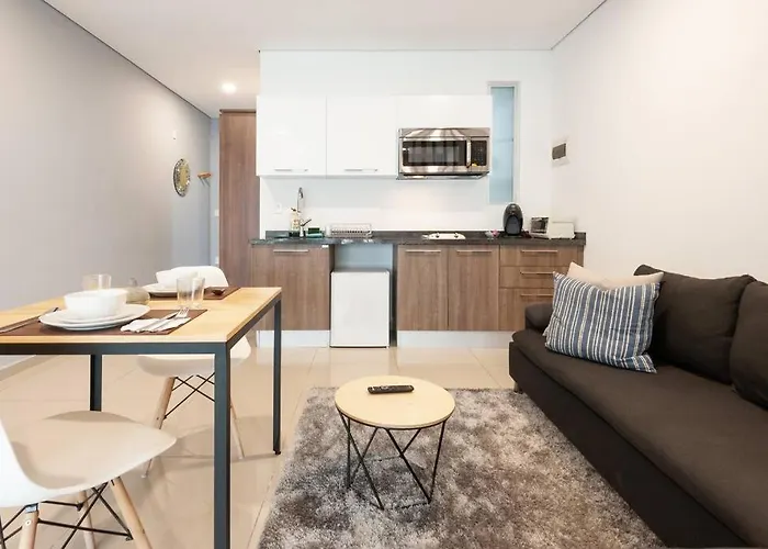 Chic Loft! 150 Bps Fiber Optic Internet Apartamento